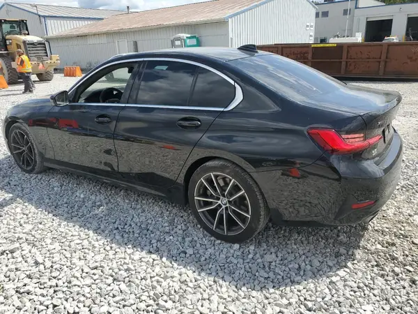 3MW5R7J08L8B11535 2020 BMW 3ER - Image 2