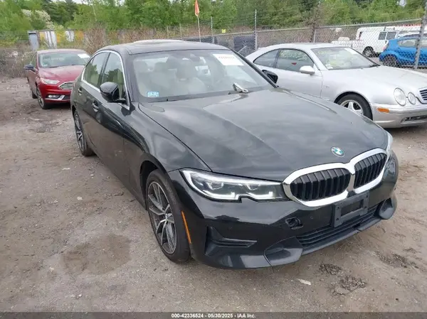 3MW5R7J08L8B23944 2020 BMW 3ER - Image 1