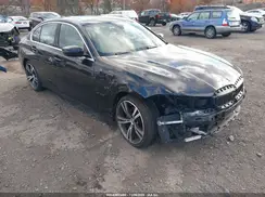 3MW5R7J08L8B27198 2020 BMW 3ER