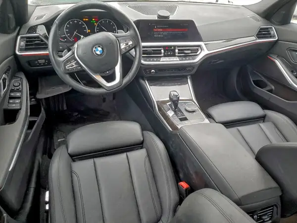 3MW5R7J08L8B28030 2020 BMW 3ER - Image 8