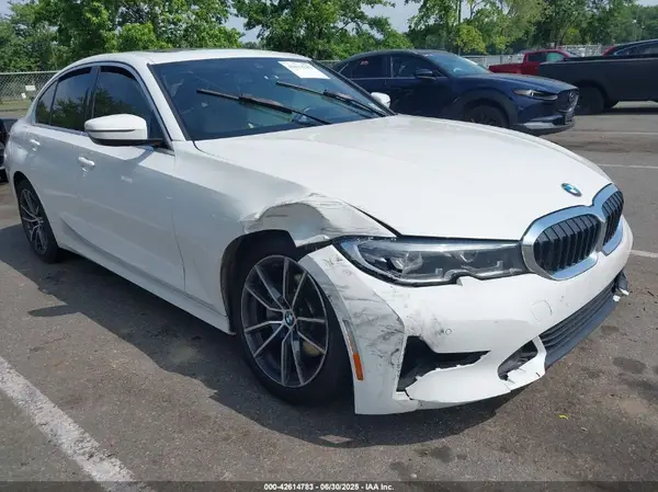 3MW5R7J08L8B30585 2020 BMW 3ER - Image 1