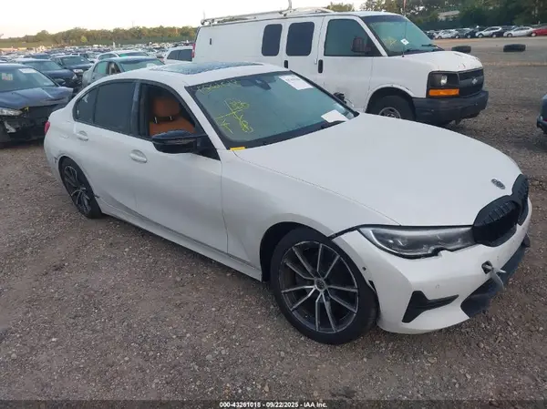 3MW5R7J08M8B67749 2021 BMW 3ER - Image 1