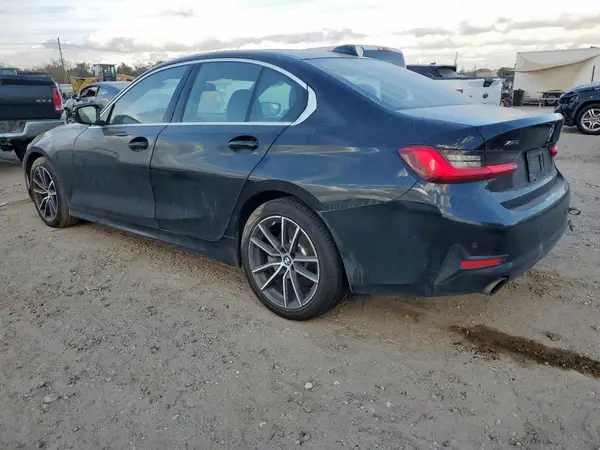 3MW5R7J09L8B05890 2020 BMW 3ER - Image 2