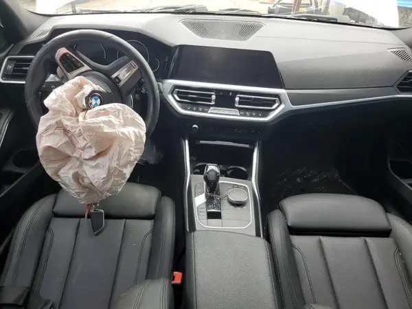 3MW5R7J09L8B14380 2020 BMW 3ER - Image 8