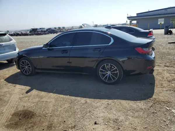3MW5R7J09L8B21085 2020 BMW 3ER - Image 2