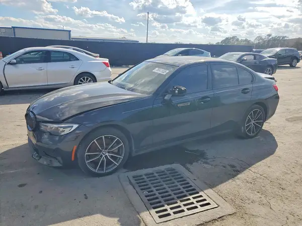 3MW5R7J09L8B23175 2020 BMW 3ER - Image 1