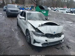 3MW5R7J0XL8B20771 2020 BMW 3ER