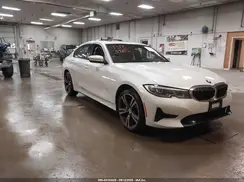 3MW5R7J0XN8C68017 2022 BMW 3ER