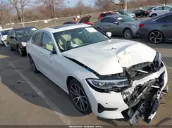 3MW5R7J0XN8C71399 2022 BMW 3ER