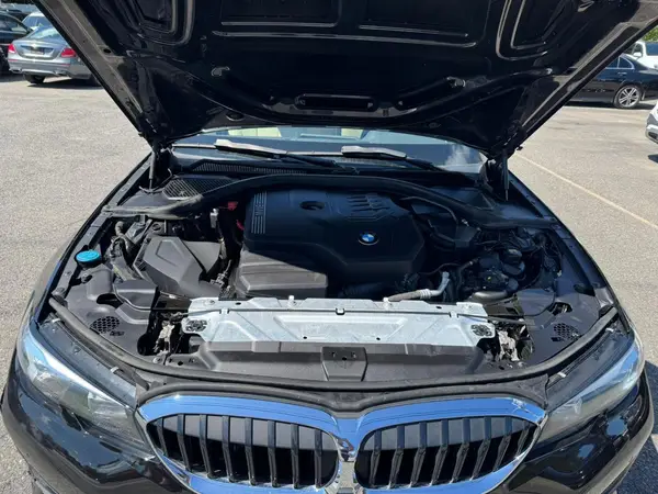 3MW5R7J50K8A05087 2019 BMW 3ER - Image 8