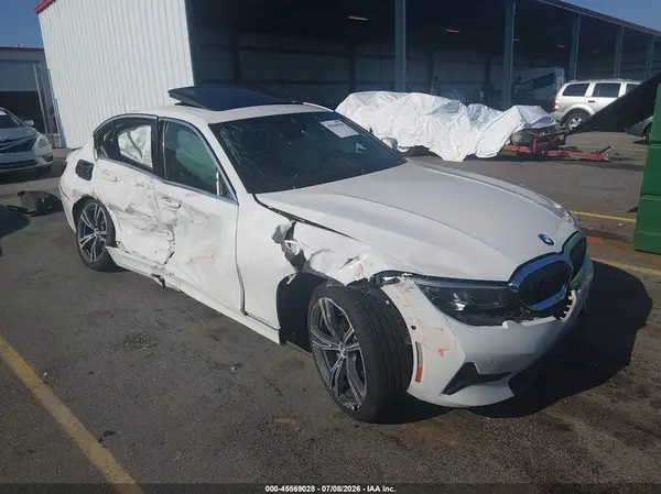 3MW5R7J50K8B02435 2019 BMW 3ER - Image 1