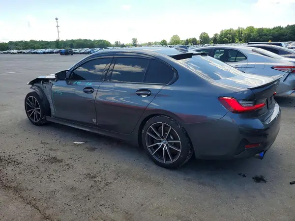 3MW5R7J51K8B03593 2019 BMW 3ER - Image 2