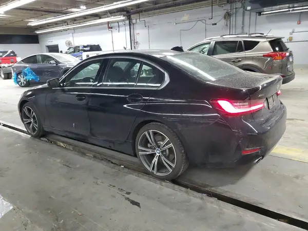 3MW5R7J52K8A05494 2019 BMW 3ER - Image 2
