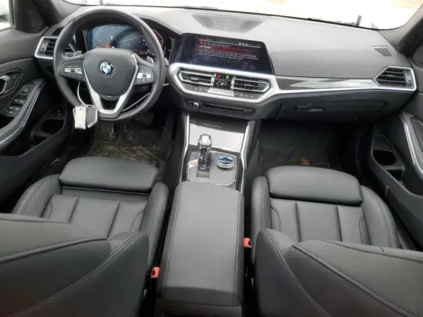 3MW5R7J52K8A26569 2019 BMW 3ER - Image 8