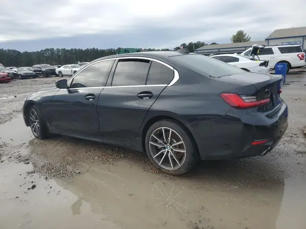 3MW5R7J52K8B00833 2019 BMW 3ER - Image 2