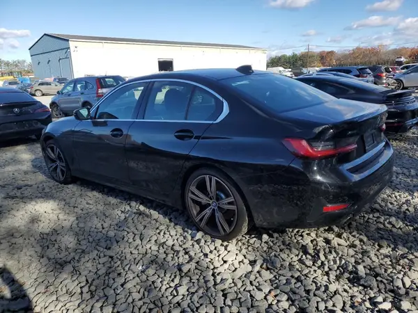 3MW5R7J54K8A05089 2019 BMW 3ER - Image 2