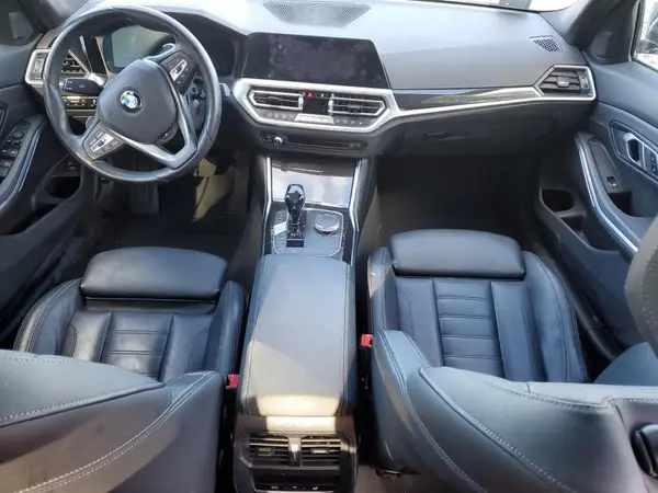 3MW5R7J54K8A05089 2019 BMW 3ER - Image 8