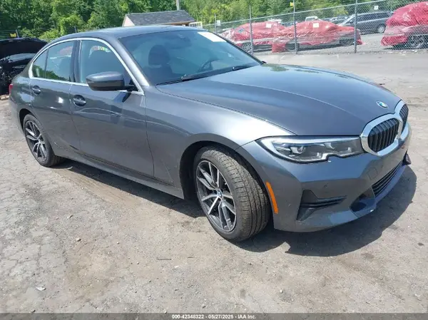 3MW5R7J54K8B01563 2019 BMW 3ER - Image 1