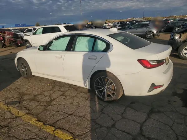 3MW5R7J55K8B00342 2019 BMW 3ER - Image 2