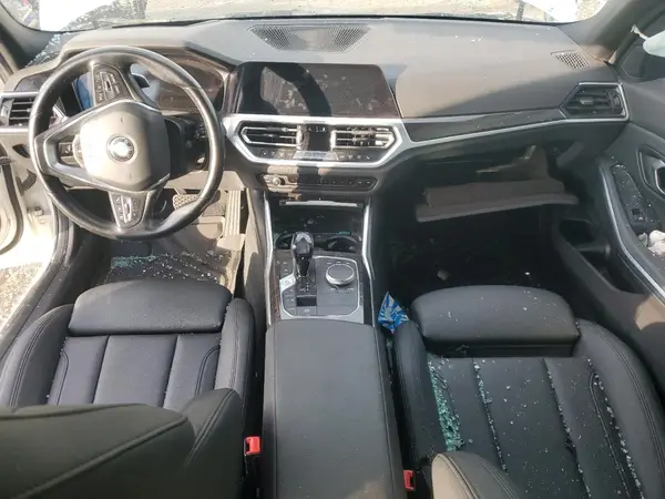 3MW5R7J55K8B00342 2019 BMW 3ER - Image 8