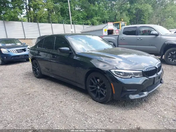 3MW5R7J56K8B01211 2019 BMW 3ER - Image 1