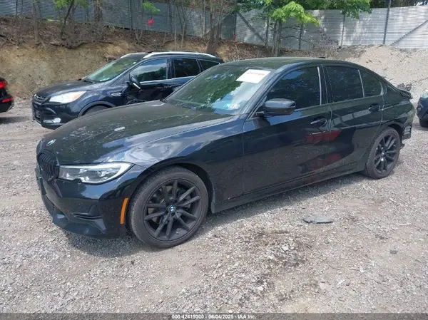 3MW5R7J56K8B01211 2019 BMW 3ER - Image 2