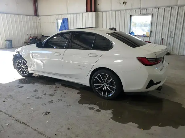 3MW5R7J56K8B02956 2019 BMW 3ER - Image 2