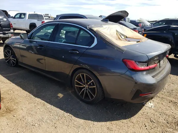 3MW5R7J57K8B03257 2019 BMW 3ER - Image 2