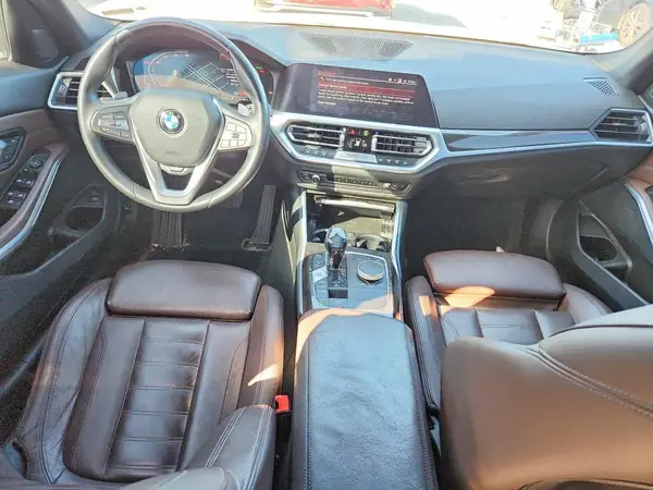 3MW5R7J59K8B00733 2019 BMW 3ER - Image 8