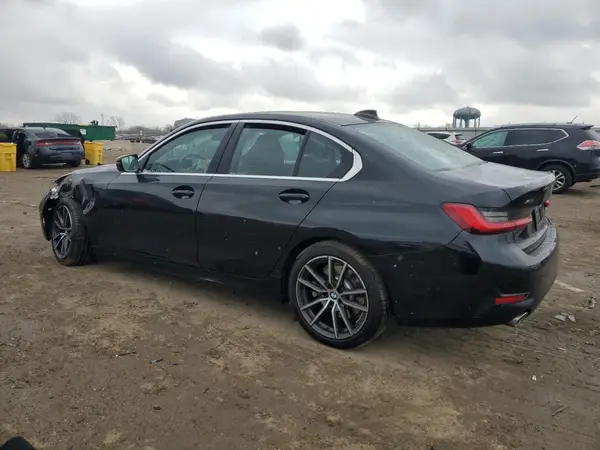 3MW5R7J5XK8B02698 2019 BMW 3ER - Image 2
