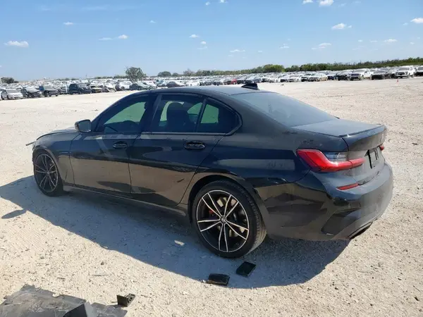3MW5U7J00M8B57425 2021 BMW 3ER - Image 2