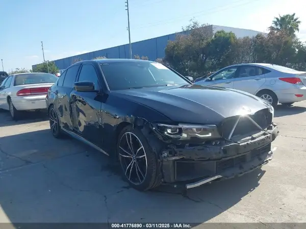 3MW5U7J02N8C22521 2022 BMW 3ER - Image 1