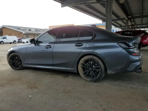 3MW5U7J05M8C17621 2021 BMW M3 - Image 2