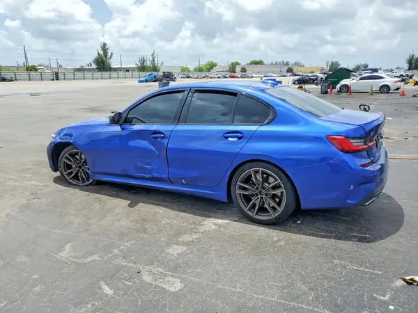 3MW5U7J05N8C46506 2022 BMW M3 - Image 2