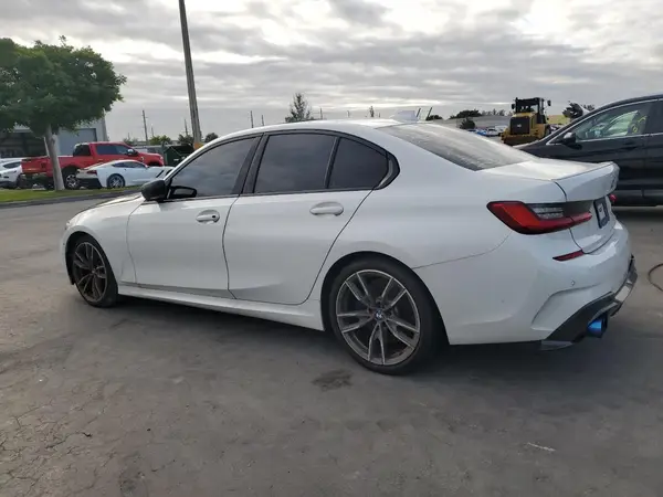 3MW5U7J06L8B28428 2020 BMW 3ER - Image 2