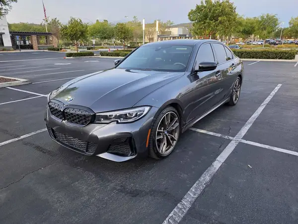 3MW5U7J06M8B75069 2021 BMW M3 - Image 2