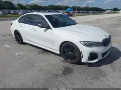 3MW5U7J0XN8C27398 2022 BMW 3ER