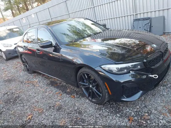 3MW5U9J02N8C22627 2022 BMW 3ER - Image 1
