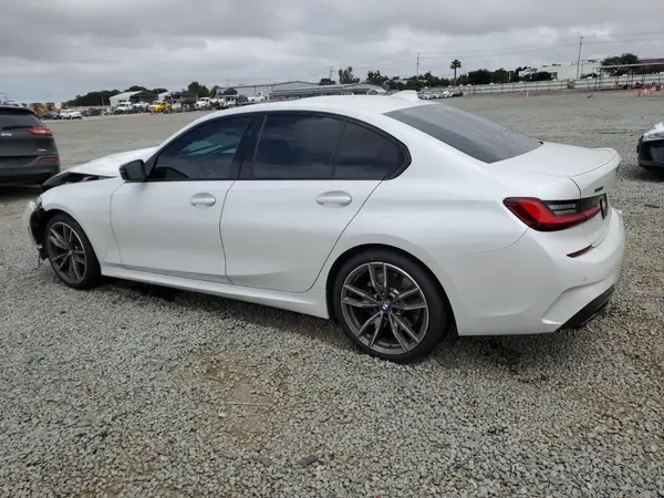 3MW5U9J03N8C50419 2022 BMW M3 - Image 2