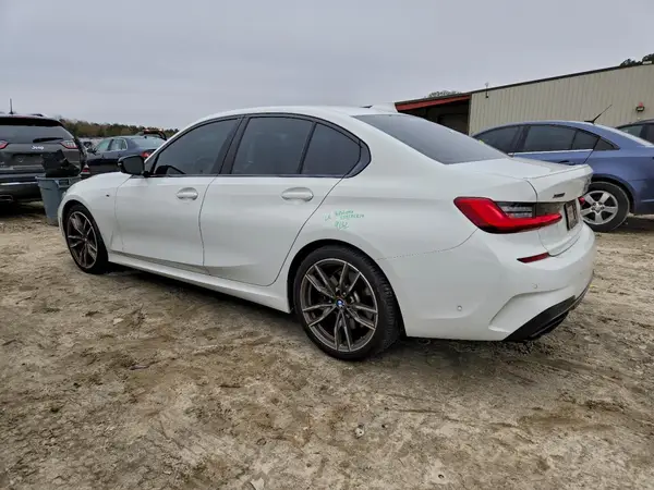 3MW5U9J06M8B75228 2021 BMW 3ER - Image 2