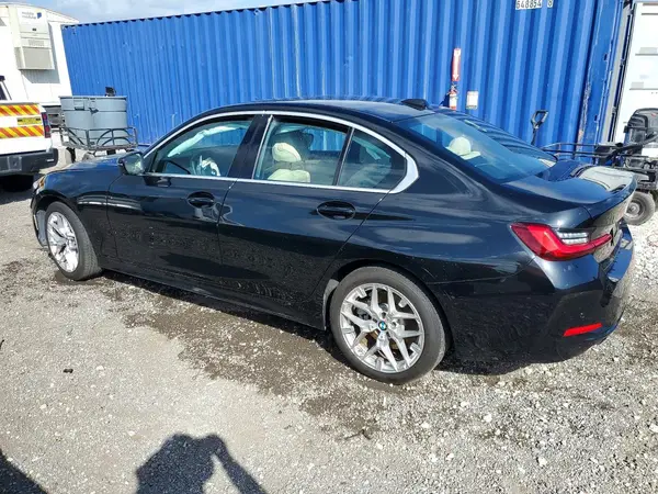 3MW69CW04S8F33239 2025 BMW 3ER - Image 2