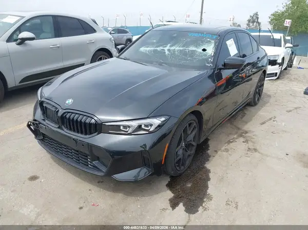 3MW69CW04S8F46928 2025 BMW 3ER - Image 2