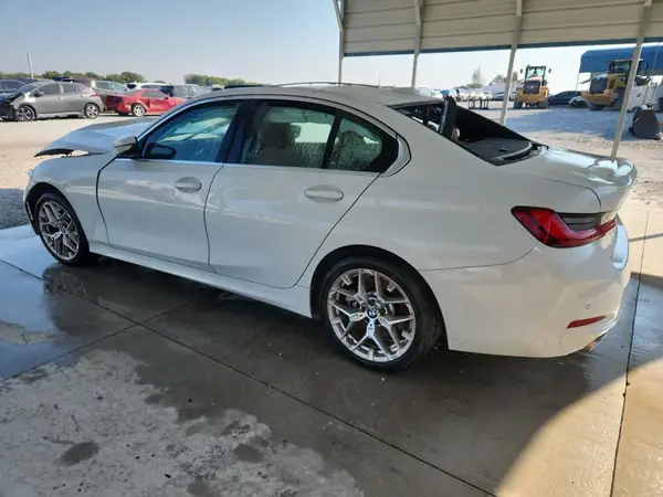 3MW69CW05S8E97934 2025 BMW 3ER - Image 2