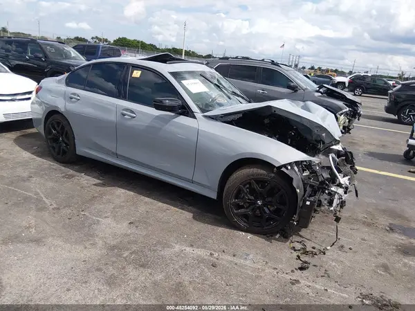 3MW69CW07S8F10487 2025 BMW 3ER - Image 1