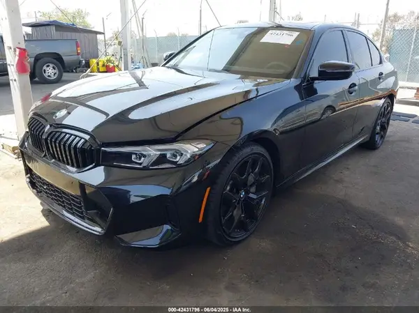 3MW69CW08S8F31736 2025 BMW 3ER - Image 2
