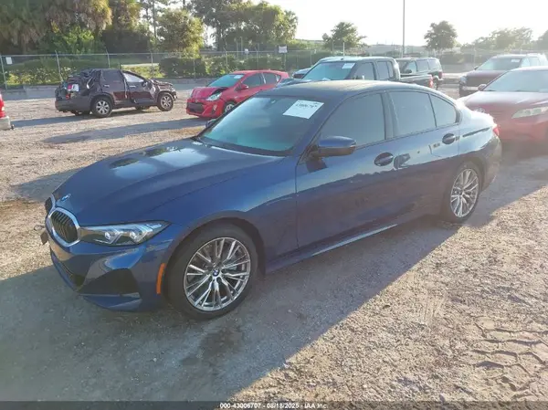 3MW69FF01P8D11525 2023 BMW 3ER - Image 2