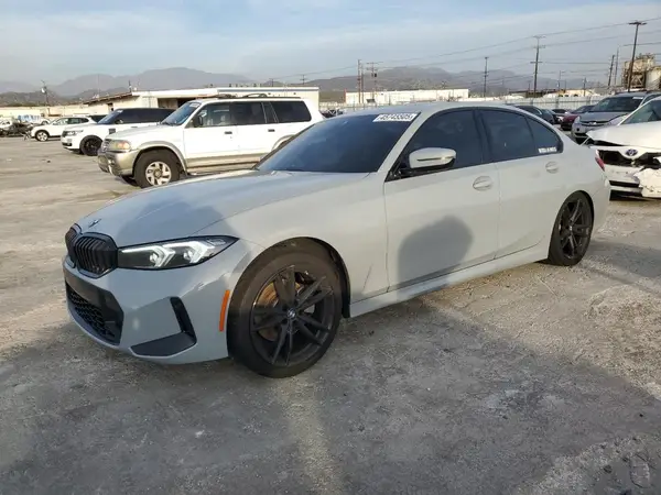 3MW69FF01P8D71708 2023 BMW 3ER - Image 1