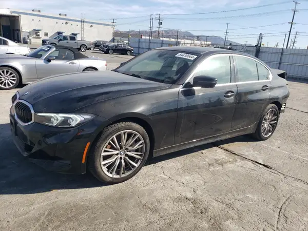3MW69FF01R8D91833 2024 BMW 3ER - Image 1
