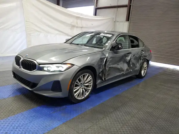 3MW69FF01R8E06072 2024 BMW 3ER - Image 1