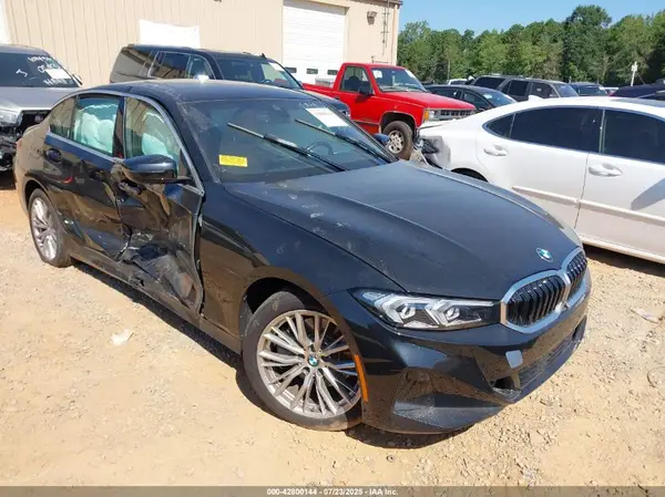 3MW69FF01R8E18061 2024 BMW 3ER - Image 1
